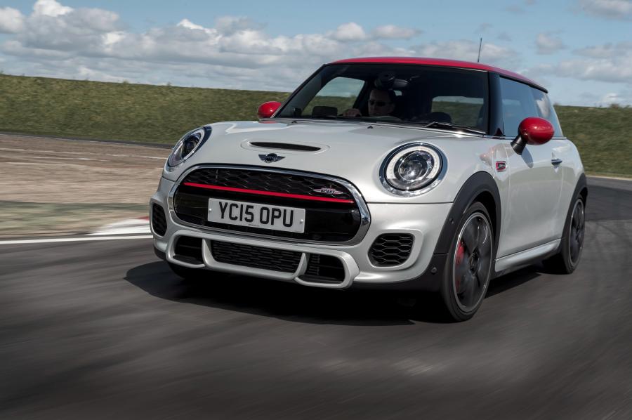  Mini Cooper S JCW 2015 года  (UK) (фото 3 из 10)
